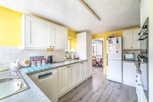 Photo 25- click for photo gallery